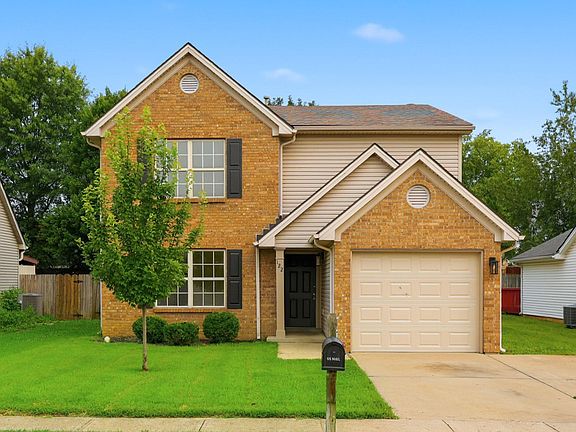 2nd image of 122 Salinger Dr