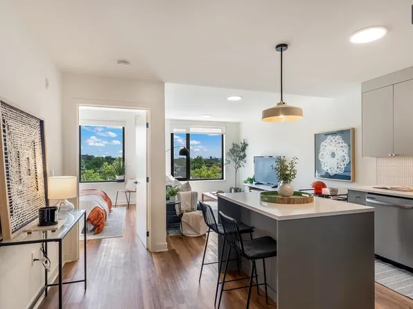 857 Communipaw Avenue image 10 of 25