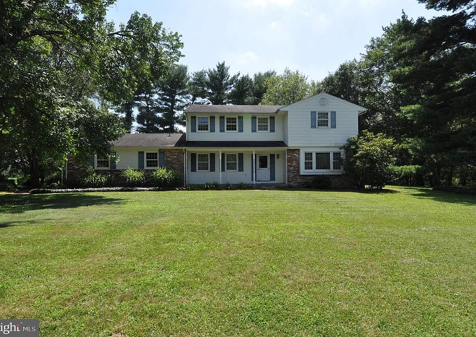 1st image of 507 Meadowyck Ln