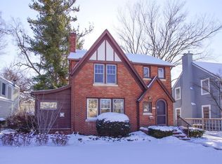 1512 Shadford Rd, Ann Arbor, MI 48104