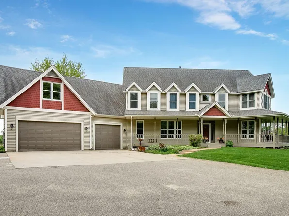 2850 105th St E, Inver Grove Heights, MN 55077