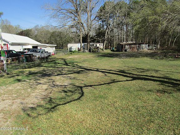 2nd image of 5712 Bull Island Rd