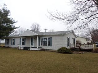 643 McCoy Rd, Elk Run Heights, IA 50707