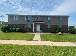 733 Kellogg Ave #8, Janesville, WI 53546
