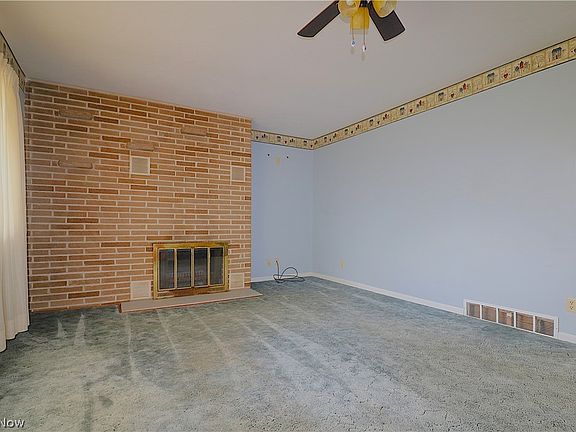 4th image of 19 Greenwich Milan Townline Rd N