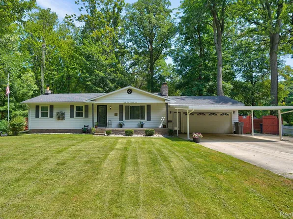 3176 McCollum Ave, Flint, MI 48504