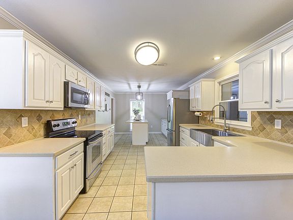 3rd image of 2024 Bensonwood Dr