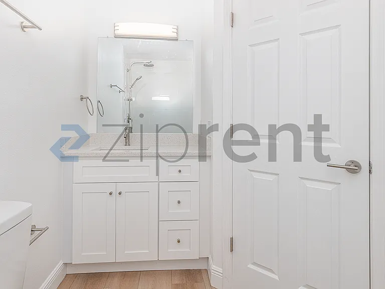 3024 Parkway Blvd #207 — Photo 8