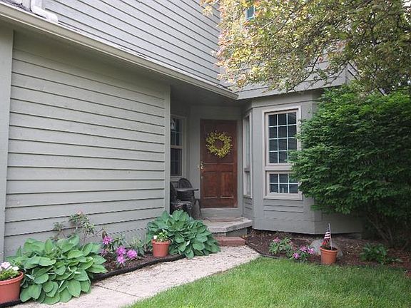 3rd image of 3418 Bent Trail Dr