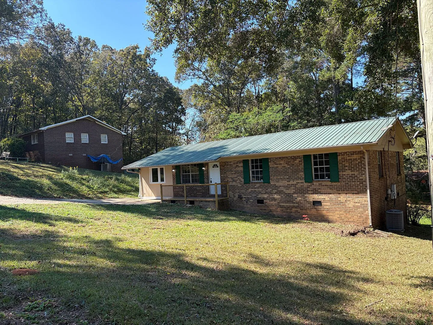 Spacious 3-Bedroom, 1.5-Bathroom Home for Rent in Eastaboga, AL — Photo 3