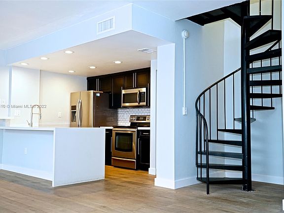 3rd image of 3186 Bird Ave #13