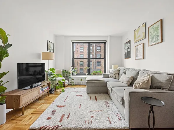 170 Waverly Ave Unit 11G, Brooklyn, NY 11205