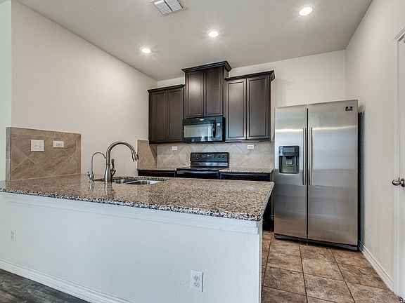 2nd image of 6434 Buffalo Ranch