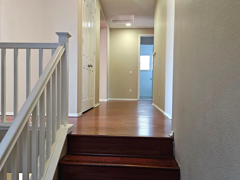 8975 Guadalupe Ave — Photo 14