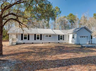 305 Over Lyon Rd, Kelly, NC 28448