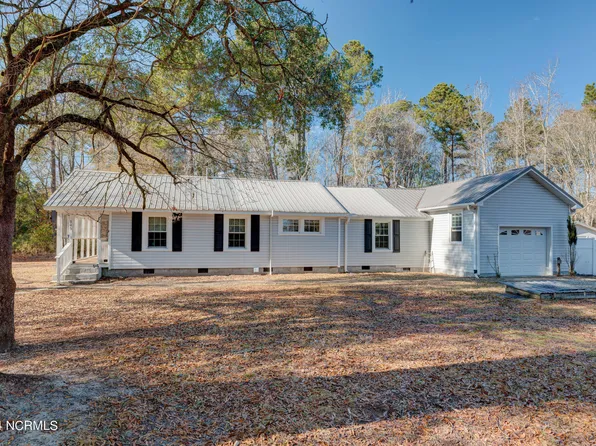 305 Over Lyon Road, Kelly, NC 28448