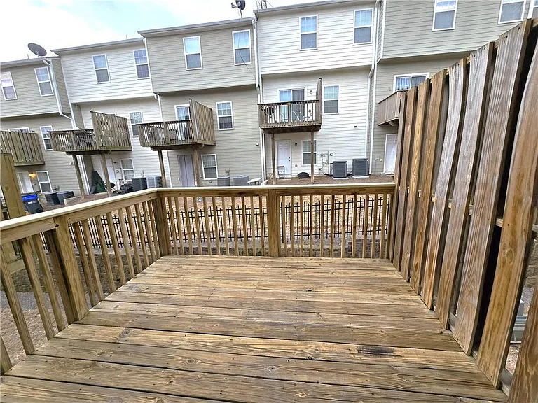 2120 Meadow Peak Rd — Photo 14