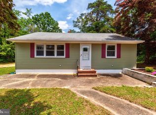 1320 Trenton Ave, Williamstown, NJ 08094