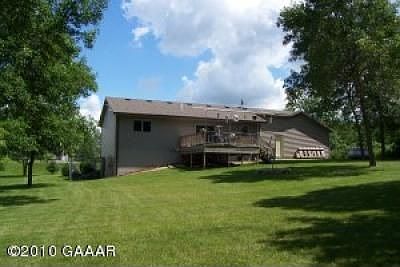 2nd image of 1800 Maple Dr SE