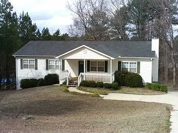 150 Parkway Cir photo 1