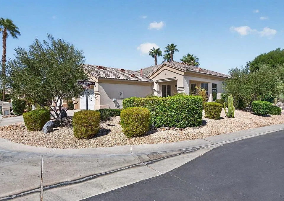 43696 Old Troon Ct