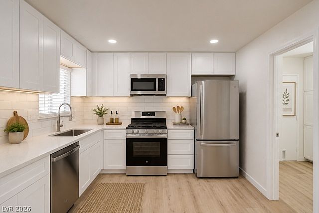 717 Palmhurst Dr, Las Vegas, NV