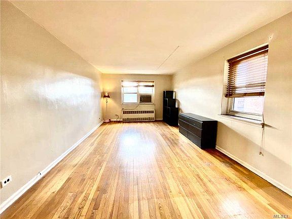 3rd image of 31-90 140th St APT 6D