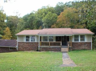 2942 Sunrise Village Rd, Big Stone Gap, VA 24219