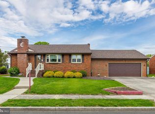 33 Mason Ave, Gibbstown, NJ 08027