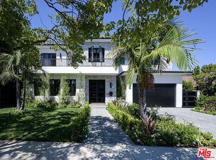 730 Toyopa Dr, Pacific Palisades, CA 90272