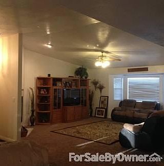 Great Room : View from kitchen