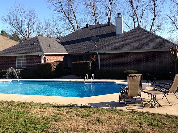 5th image of 2807 Woodland Oaks Dr
