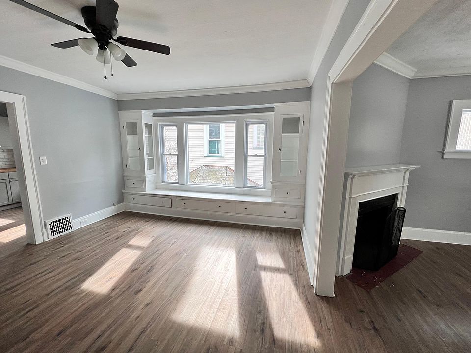 1st image of 1359 Belle Ave