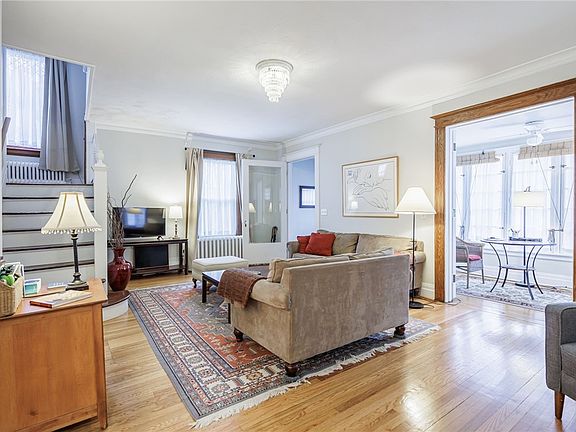 5th image of 1035 Park Ave