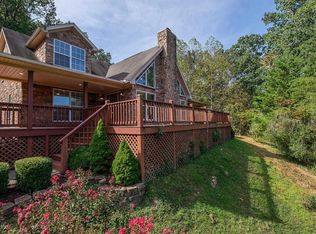 305 Woods Ln, Brooks, KY 40109