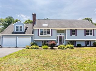 37 Yearling Run Rd, Bourne, MA 02532