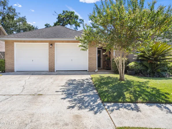 979 Bluff Rdg, Biloxi, MS 39532