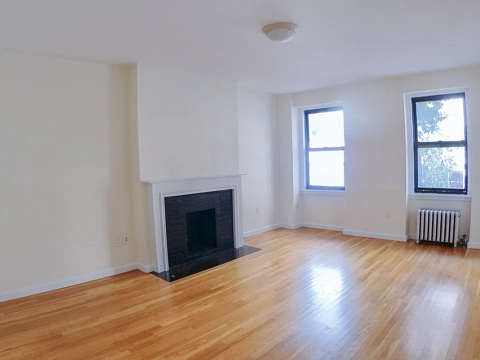 152 E 84th St #2K