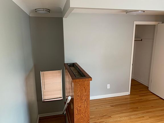 5th image of 7104 Dartmouth Ave #2FL