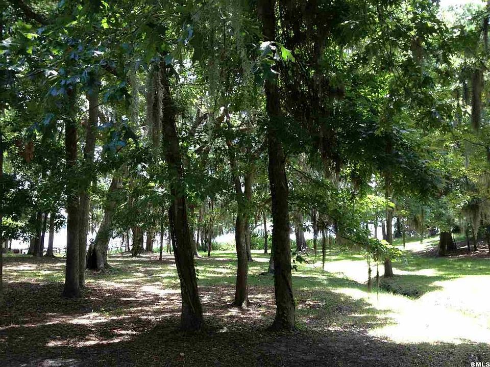 1st image of 639 Paige Dr