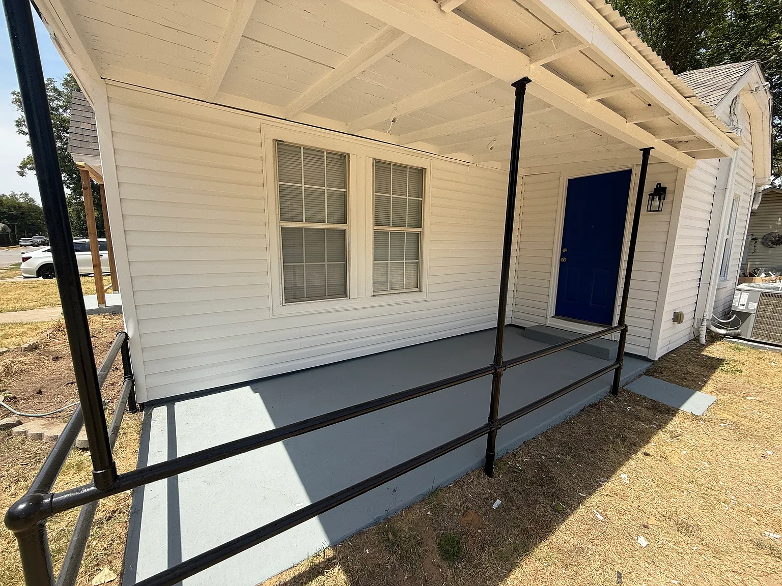 3 bed, 2100 sqft, $2,225 — Photo 3