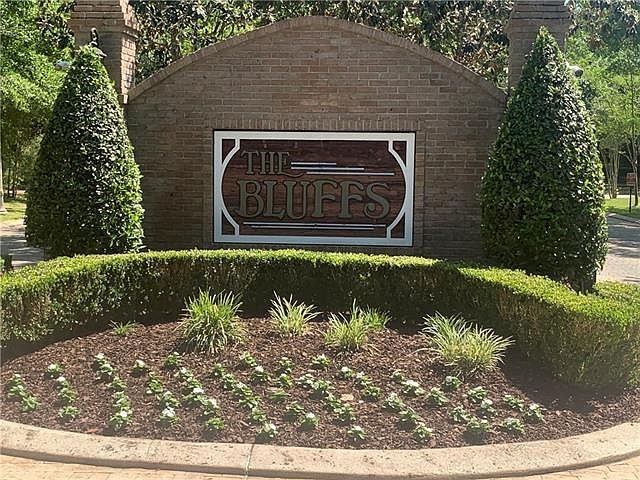1st image of 605 Pearl View Ct