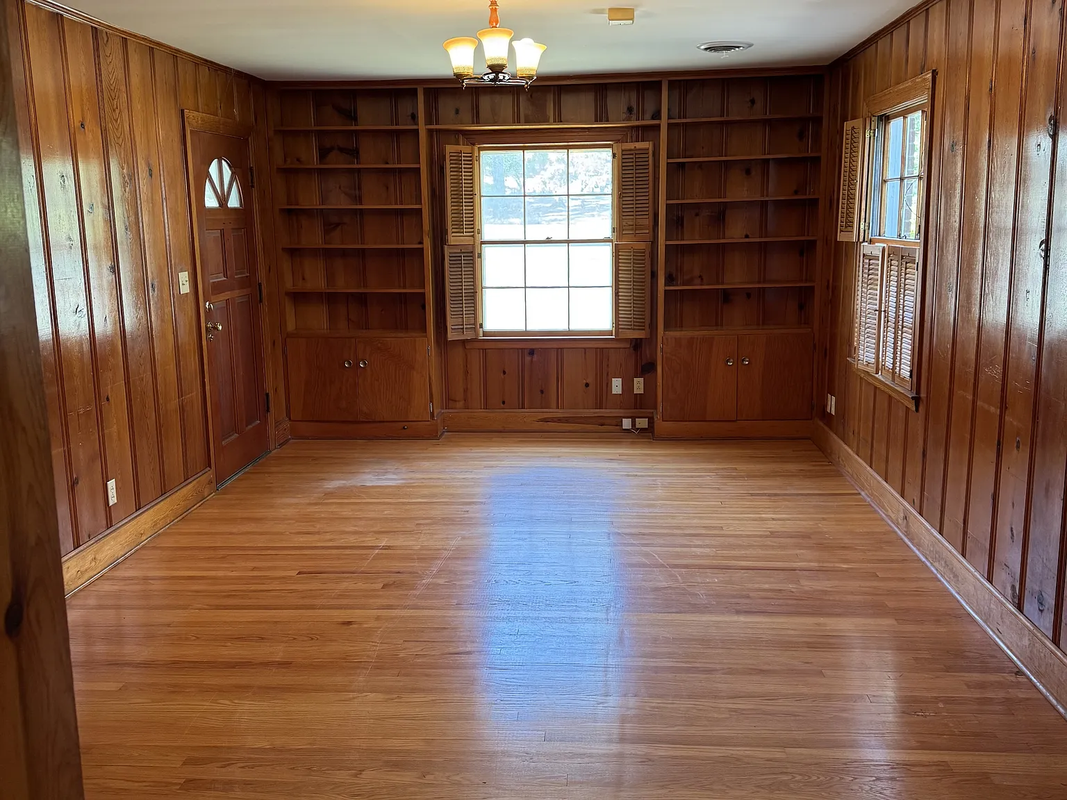 527 College Hill Road - 1 — Photo 4