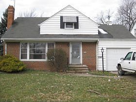 1st image of 356 E 255th St