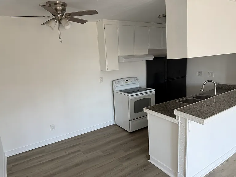 5535 Ackerfield Ave #45 — Photo 8