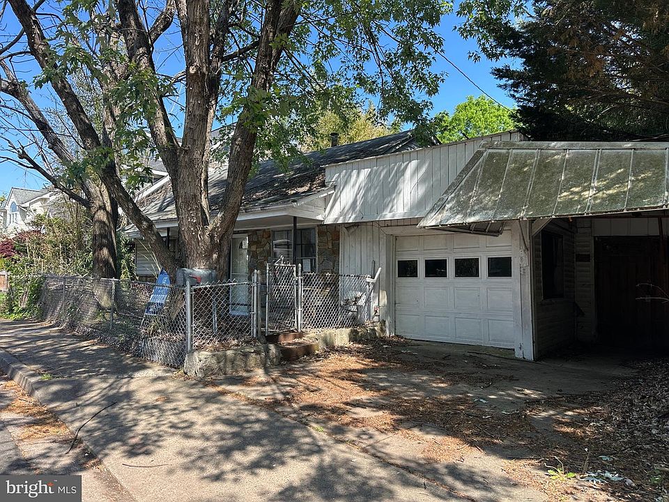 1st image of 3970 26th St N