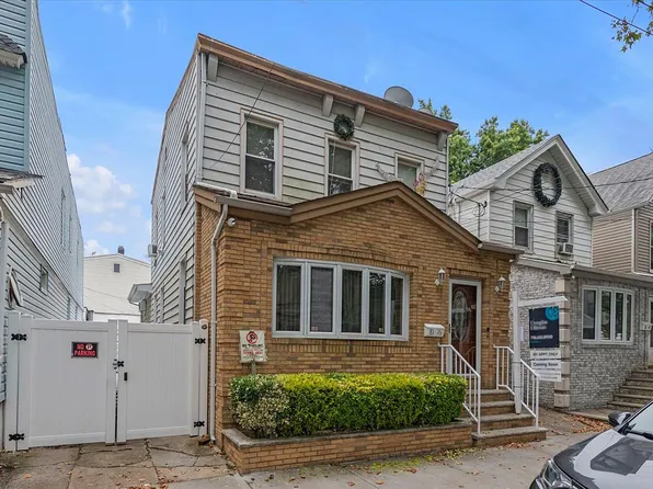 8116 91st Ave, Woodhaven, NY 11421