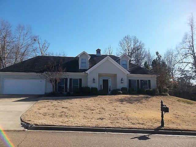 1st image of 1614 Grand Oaks Blvd