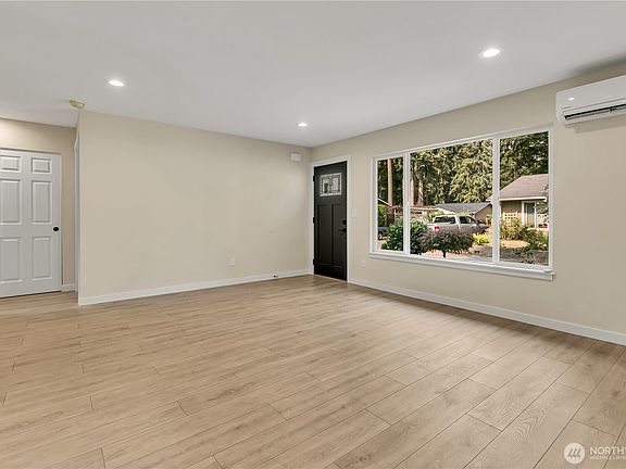 4th image of 19656 SE 260th Street