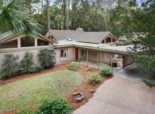16 Deer Run Ln, Hilton Head Island, SC 29928